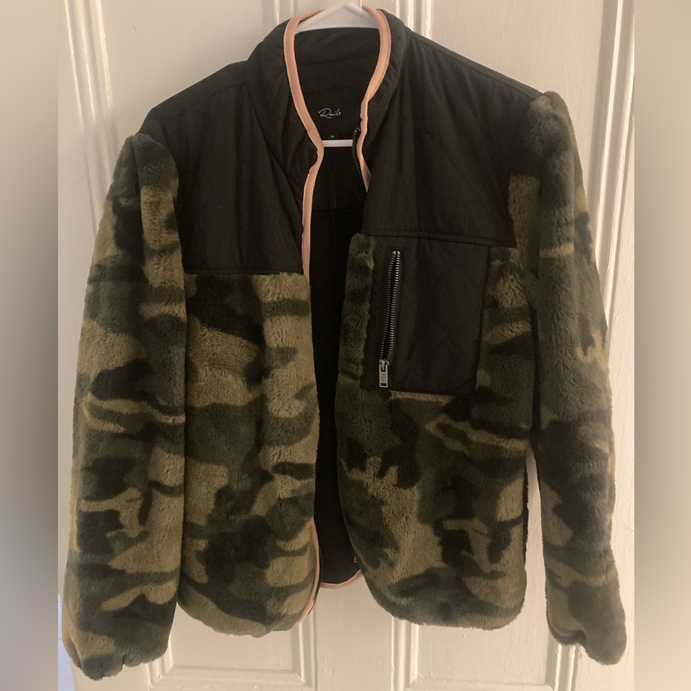 Rails, Wesley Jacket